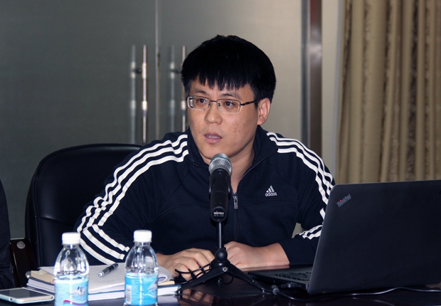 项目负责人回答专家提问